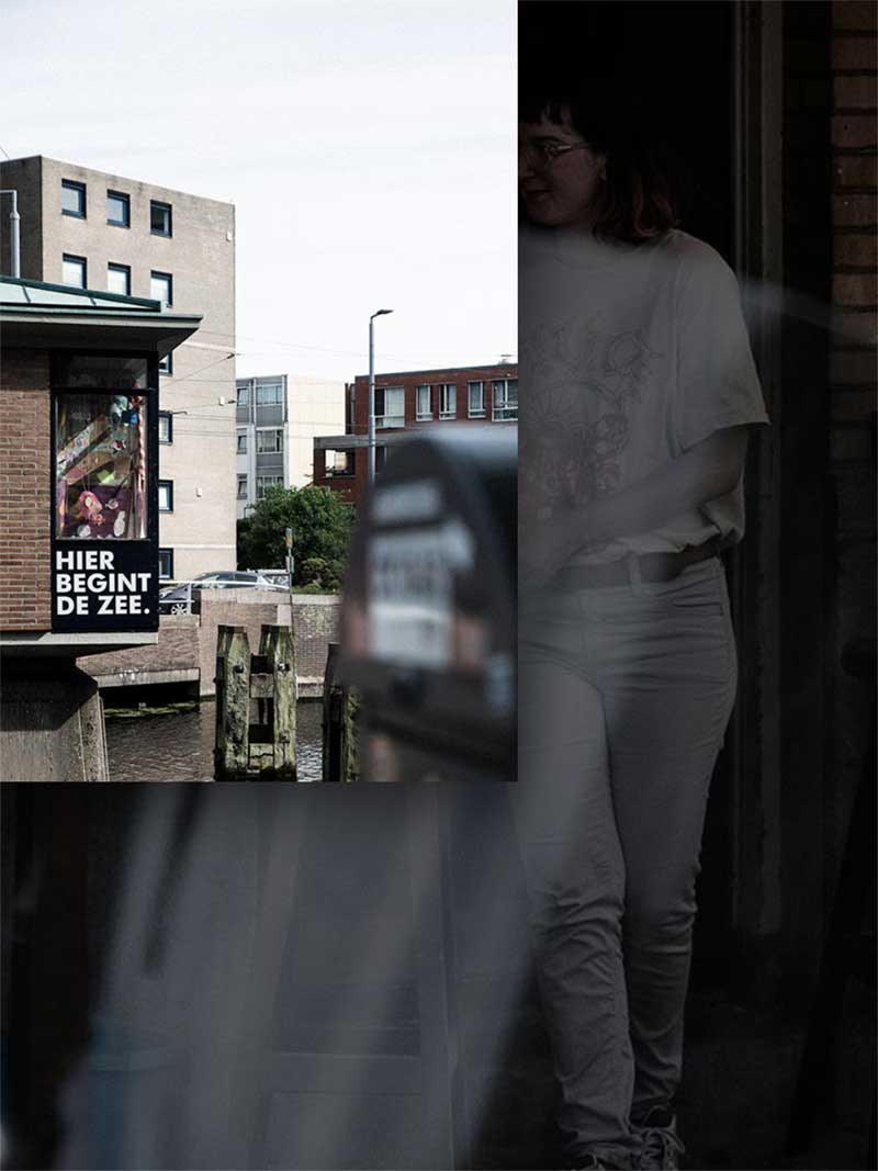 Minimal indie web design; hand-coded HTML for creative brands